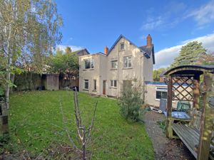 Photo 11- click for photo gallery